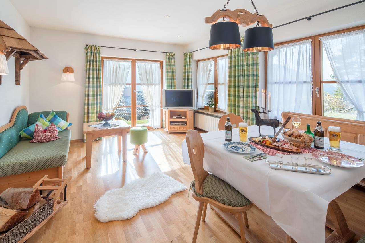Zur Schoenen Aussicht Hotel Garni 가르미슈파르텐키르헨 외부 사진